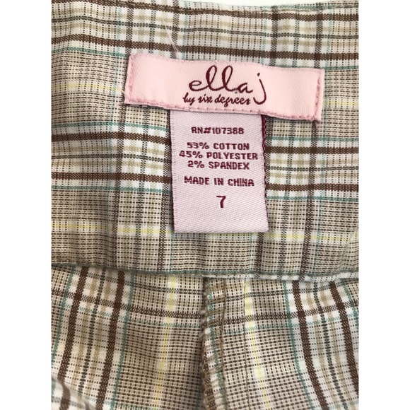 Ella J Capris    7 - Picture 4 of 6